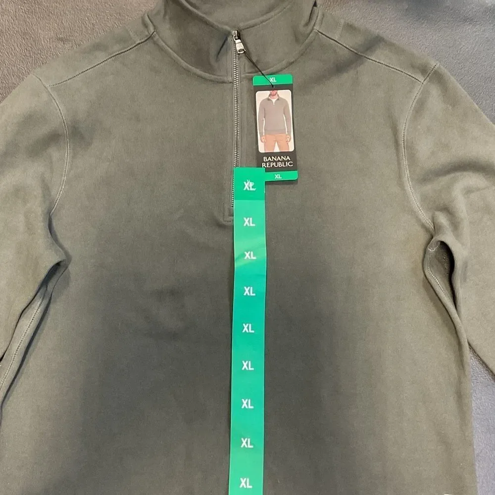 Banana Republic Men's Zip-Up Olive Sweater